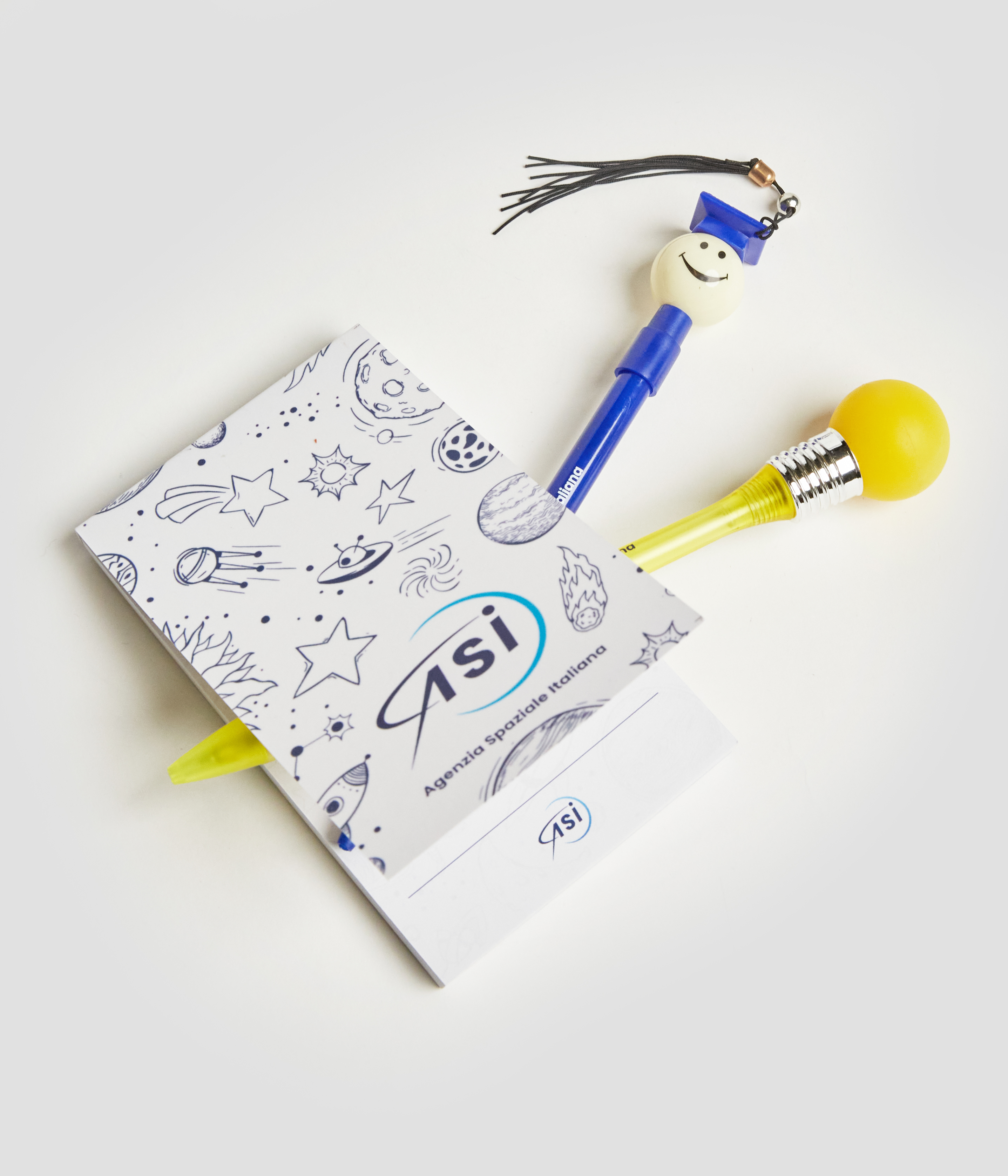 Notepad with pens set