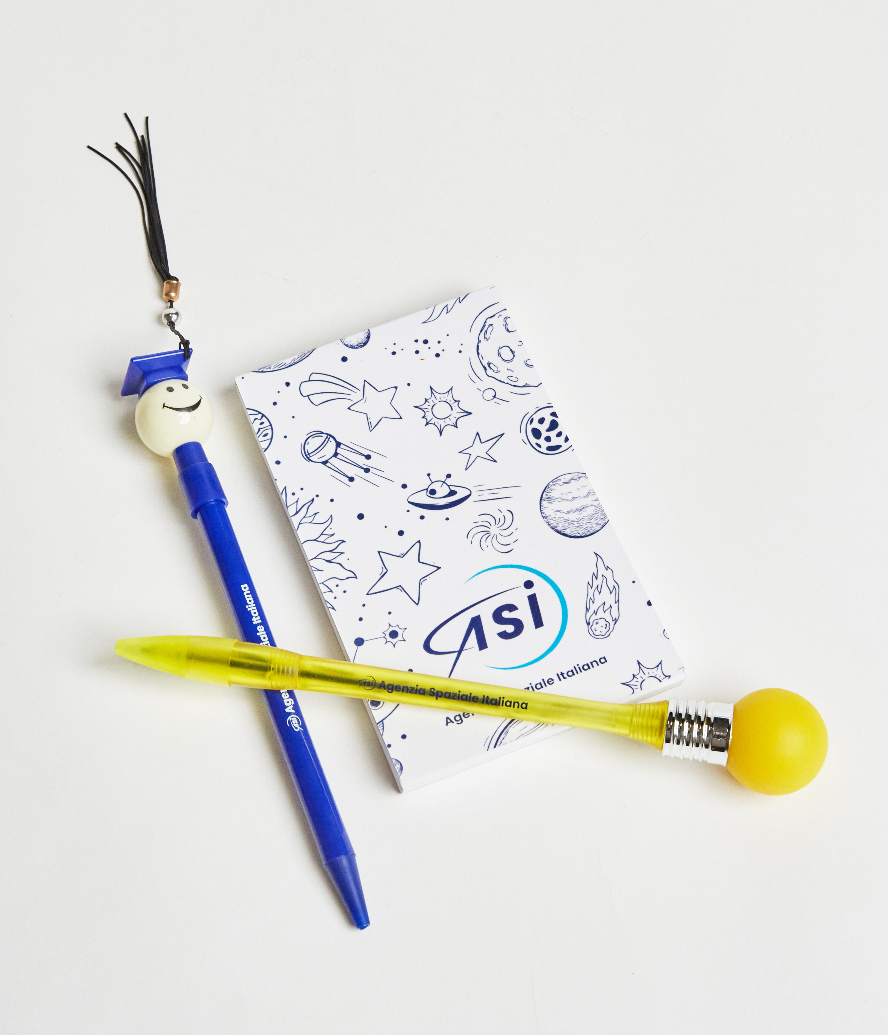 Notepad with pens set